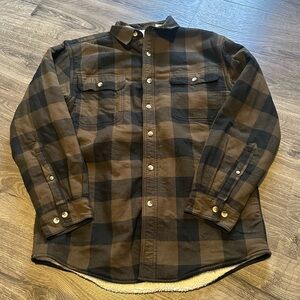 Medium Men’s RedHead Black and Brown Plaid Shirt Jacket Sherpa Lined Flannel